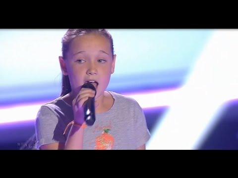 Julia: "Shake It Off" - Audiciones a Ciegas - La Voz Kids 2017