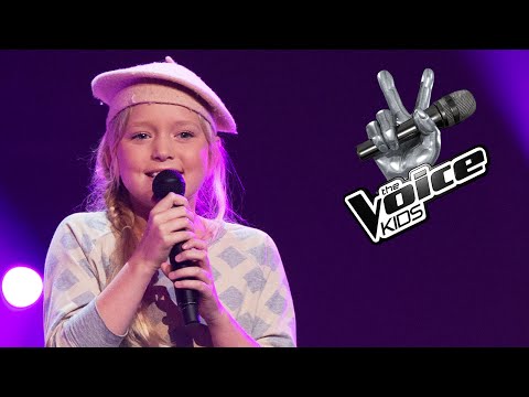 Sammie - Strong | The Voice Kids 2016 | The Blind Auditions