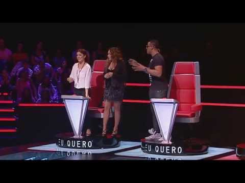 Andreia Santos - Something's got to hold on me - The Voice Kids