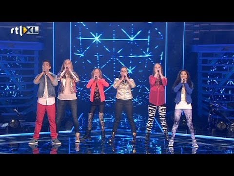 Opening: Finalisten - Save The World (The Voice Kids: Finale)