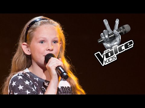 Alyssa - Material Girl | The Voice Kids 2016 | The Blind Auditions