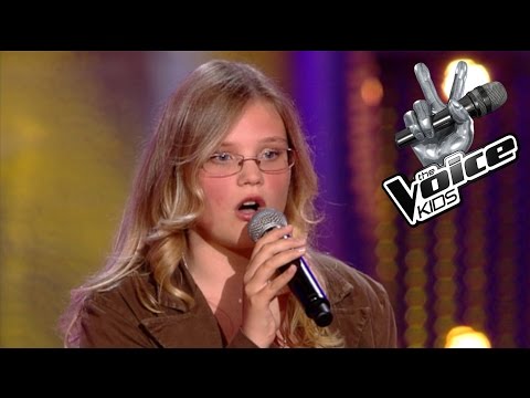 Chloë - I Don't Believe You (The Voice Kids 2013: The Blind Auditions)