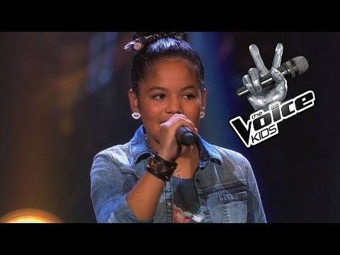 Kaylee - Girl On Fire (The Voice Kids 2015: Sing Off)