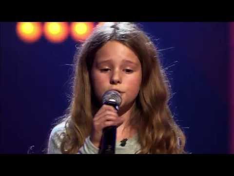 Nouline - 'Une Belle Histoire' | Blind Audition | The Voice Kids | VTM