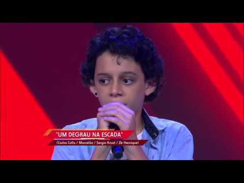 Pepê Santos canta "Um degrau na escada” no The Voice Kids - Audições|1ª Temporada
