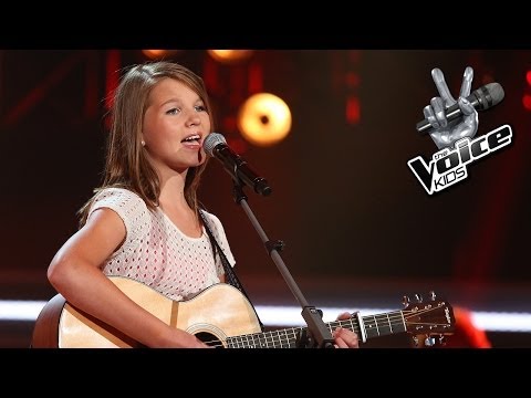 Nikki - Sweet Child O' Mine (The Voice Kids 3: The Blind Auditions)