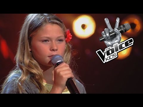 Fienne - Safe And Sound (The Voice Kids 2015: The Blind Auditions)