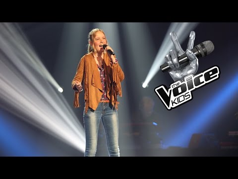 Lois - Zij Gelooft In Mij | The Voice Kids 2017 | The Blind Auditions