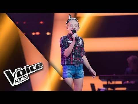 Eefje - Love Yourself (vertaling) | The Voice Kids 2018 | The Blind Auditions