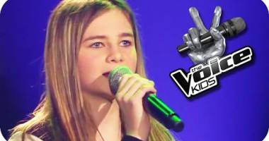 Juli - Regen und Meer (Leonie) | The Voice Kids | Blind Auditions | SAT.1