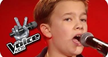 Elvis Presley - Can't Help Falling In Love (Simon)  | The Voice Kids 2014 | Blind Auditions | SAT.1
