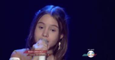 Mari Cardoso canta "Como nossos pais" no The Voice Kids - Shows ao Vivo|Temp 1