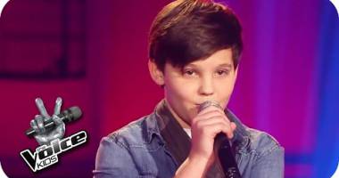 Andreas Bourani: Auf anderen Wegen (Malte) | The Voice Kids 2015 | Blind Auditions | SAT.1